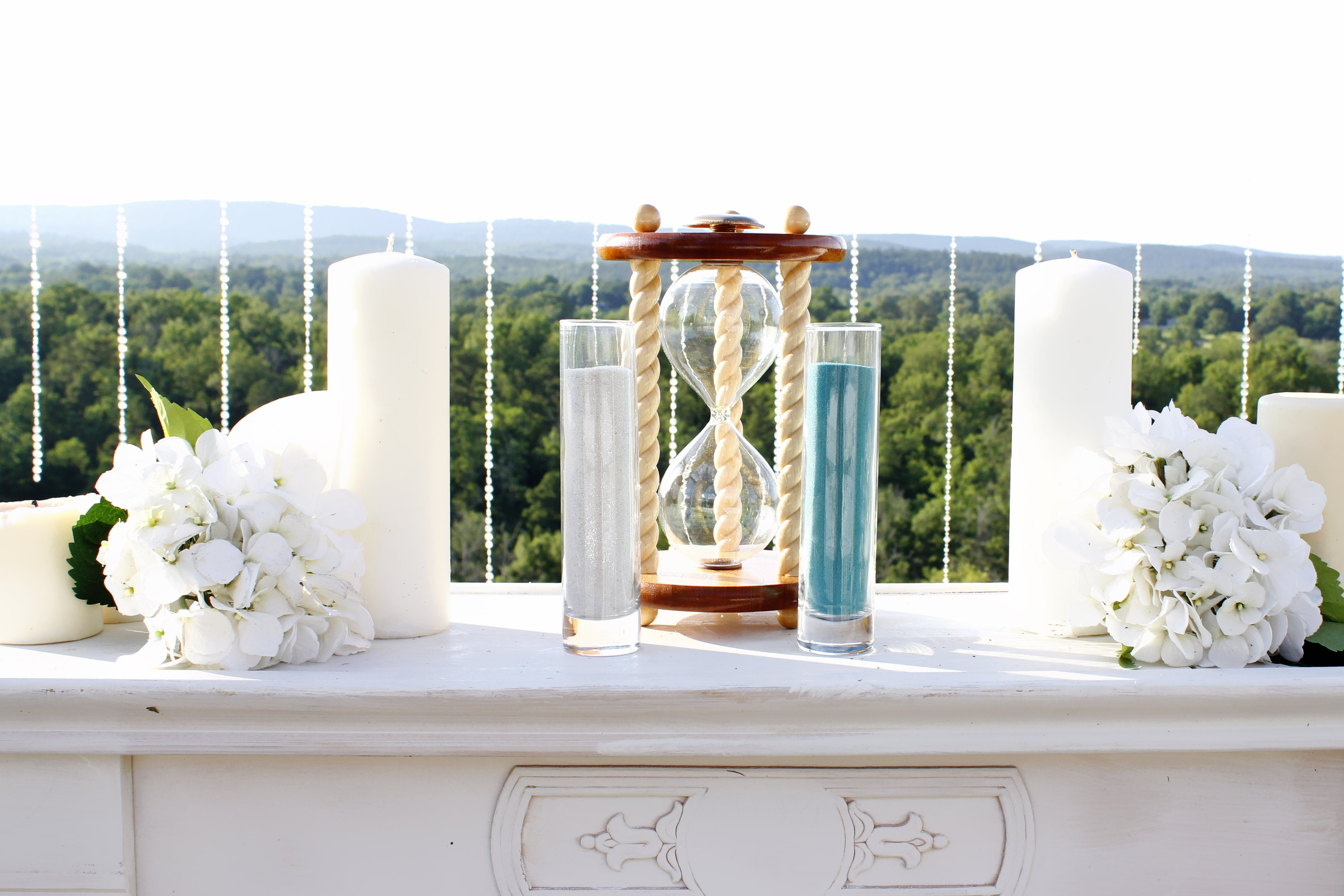 Heirloom Hourglass | Adirondack Weddings Magazine