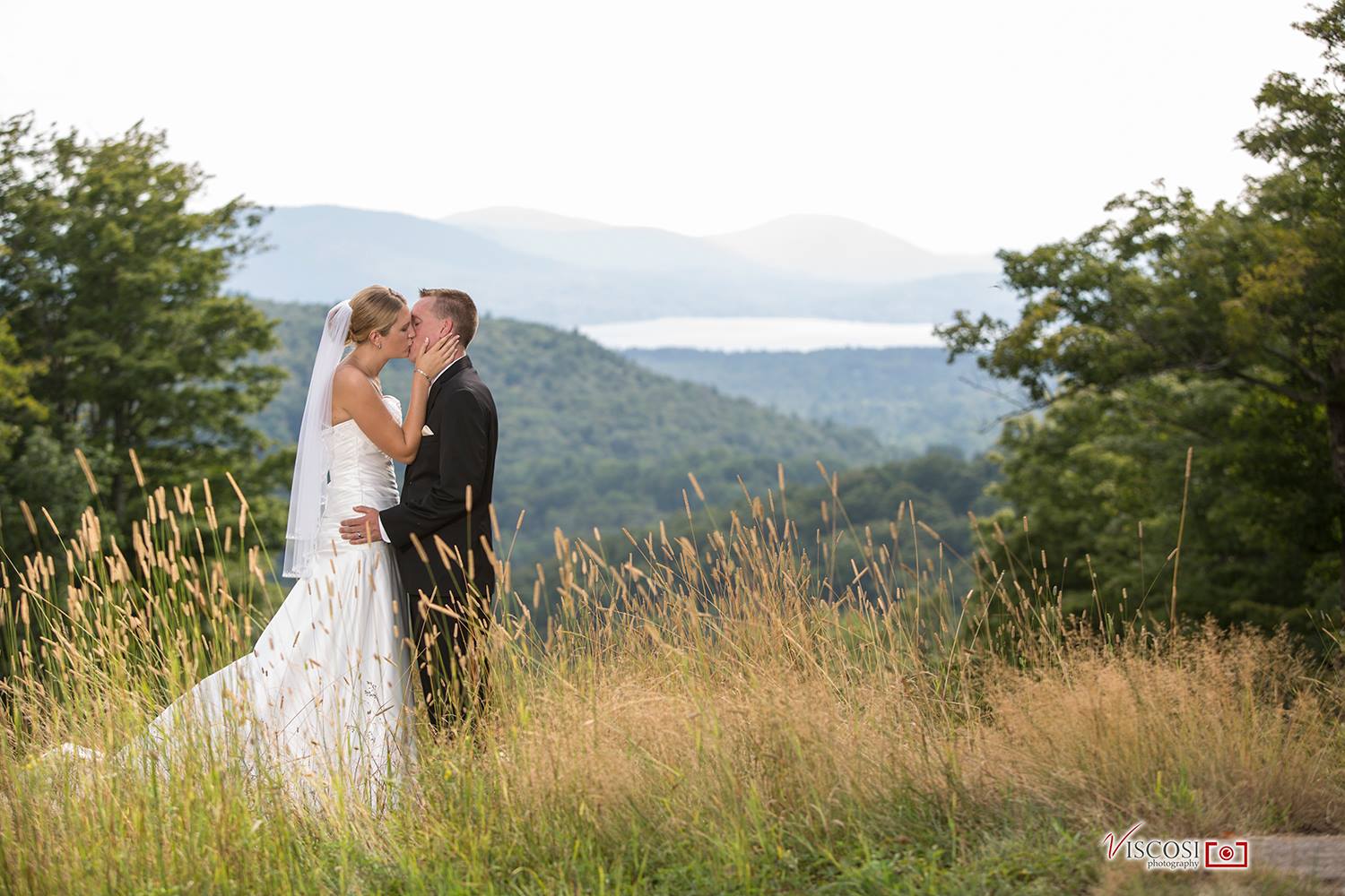 Oak Mountain Resort | Viscosi Photography | Adirondack Weddings Magazine