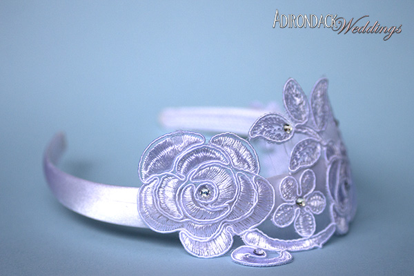 DIY lace headbands | Adirondack Weddings Magazine